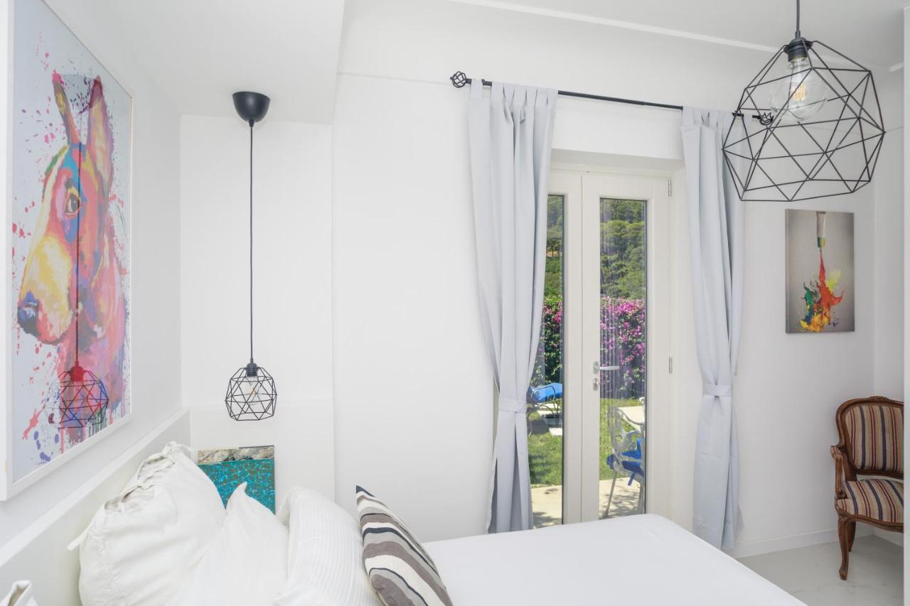 Juniorsuiteb&B Capri Buitenkant foto